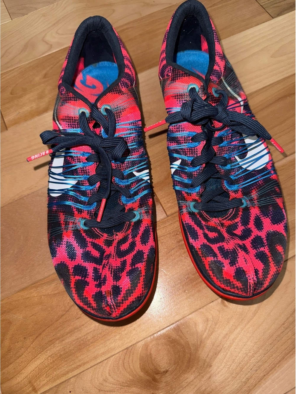 Nike Victory XC Track and Field Spikes Red Black Size 8